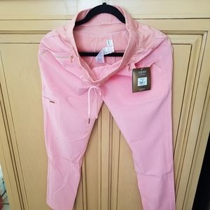 Cherokee Statement Women's Scrub Pants. Size Petite XS, Peach